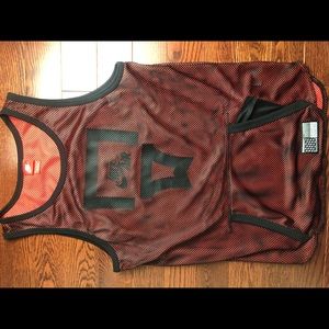 Brand New Nike Under Sweat Shirt Size L